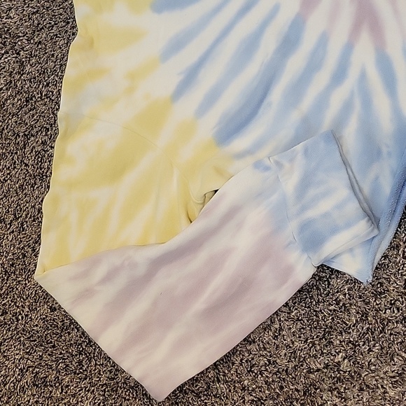 NWT Psychic Tuna hoodie - Picture 4 of 7